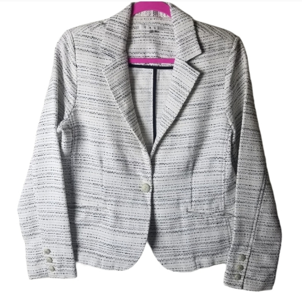 CABI Tweed Single breast One button closure women's Blazer Size 10